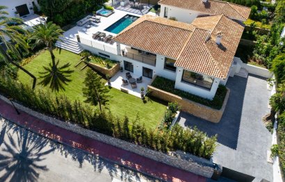 Resale - House - Detached Villa - Marbella - Nueva Andalucia