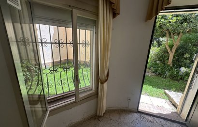 Resale - House - Detached Villa - Marbella - Nueva Andalucia