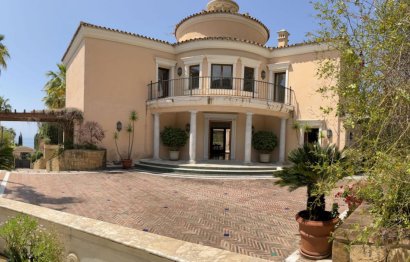 Resale - House - Detached Villa - Marbella - Sierra Blanca