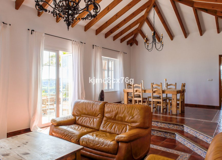 Resale - House - Finca - Cortijo - Mijas - Mijas Centro