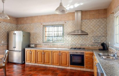 Resale - House - Finca - Cortijo - Mijas - Mijas Centro