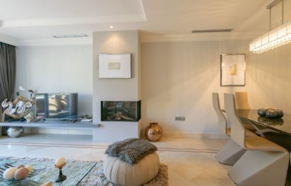 Resale - Apartment - Top Floor Apartment - Marbella - Nueva Andalucia