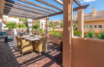 Resale - Apartment - Top Floor Apartment - Marbella - Nueva Andalucia