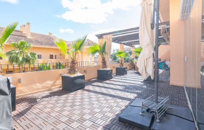 Resale - Apartment - Top Floor Apartment - Marbella - Nueva Andalucia