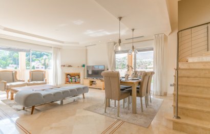 Resale - Apartment - Penthouse - Marbella - Nueva Andalucia