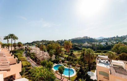 Resale - Apartment - Penthouse - Benahavís - La Quinta