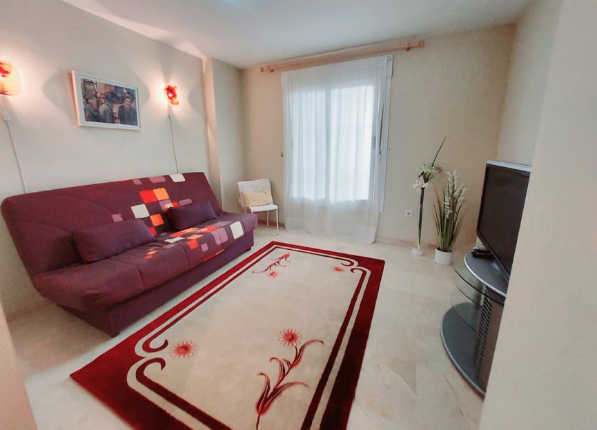 Resale - Apartment - Middle Floor Apartment - Marbella - Guadalmina Alta