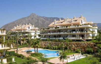 Resale - Apartment - Ground Floor Apartment - Marbella - The Golden Mile