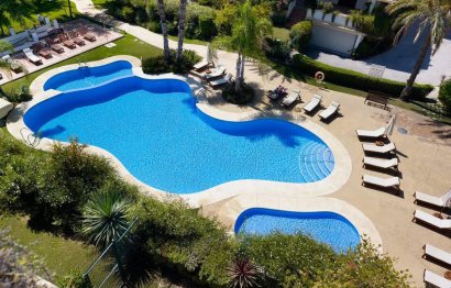 Resale - Apartment - Ground Floor Apartment - Marbella - The Golden Mile