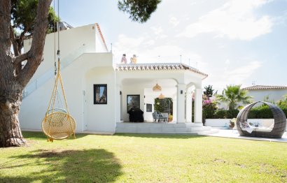 Resale - House - Detached Villa - Marbella - Marbesa