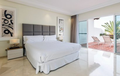 Resale - Apartment - Penthouse - Marbella - Puerto Banús