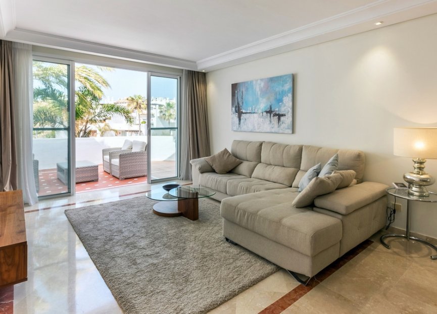 Resale - Apartment - Penthouse - Marbella - Puerto Banús