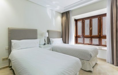 Resale - Apartment - Penthouse - Marbella - Puerto Banús