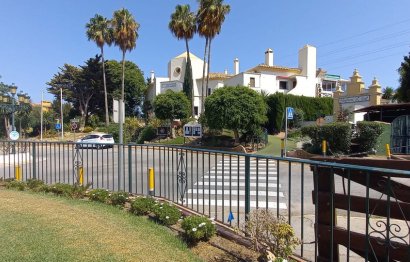 Resale - House - Detached Villa - Mijas