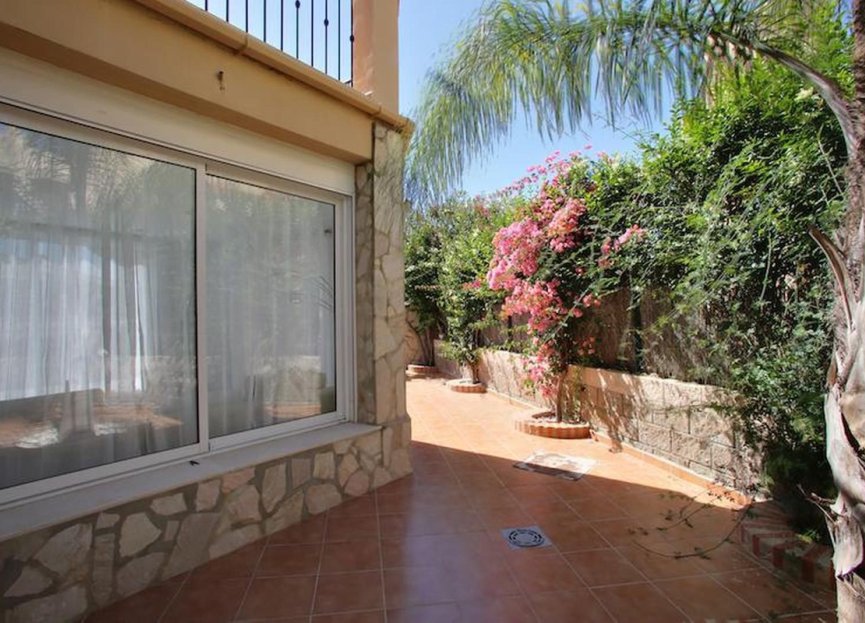 Resale - House - Detached Villa - Mijas