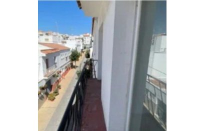 Resale - House - Semi-Detached House - Estepona - Estepona Centro