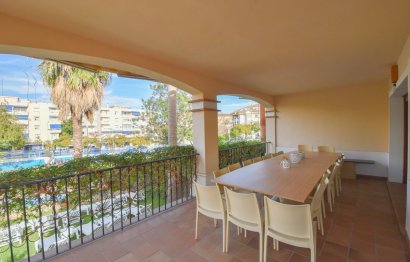 Resale - House - Semi-Detached House - Marbella - Marbella Centro