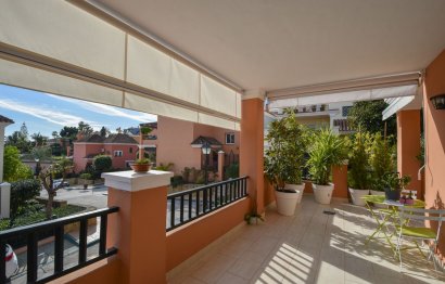 Resale - House - Townhouse - Marbella - Nueva Andalucia