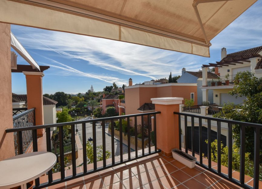 Resale - House - Townhouse - Marbella - Nueva Andalucia