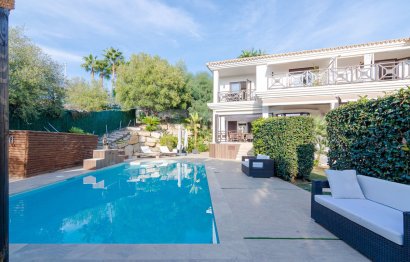 Resale - House - Detached Villa - Marbella - Nueva Andalucia