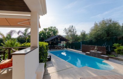 Resale - House - Detached Villa - Marbella - Nueva Andalucia