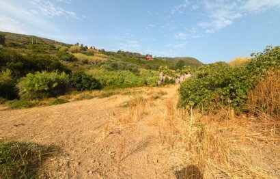 Resale - Plot - Land with Ruin - Manilva - Manilva Centro