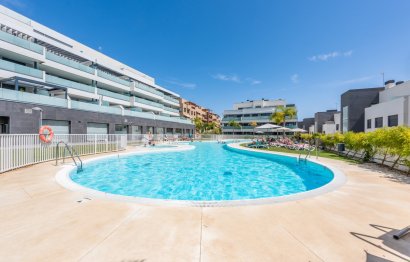 Resale - Apartment - Middle Floor Apartment - Mijas - La Cala De Mijas