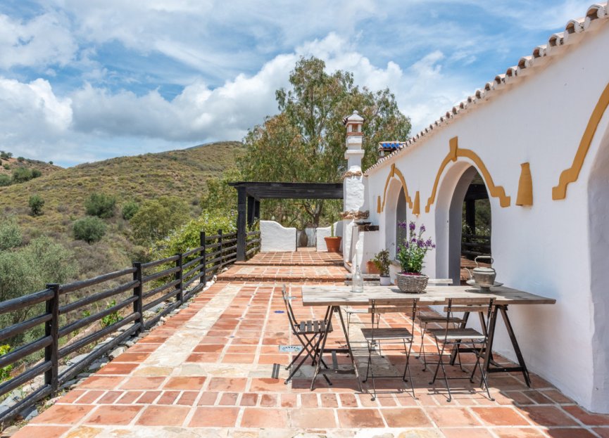 Resale - House - Finca - Cortijo - Mijas - Mijas Centro