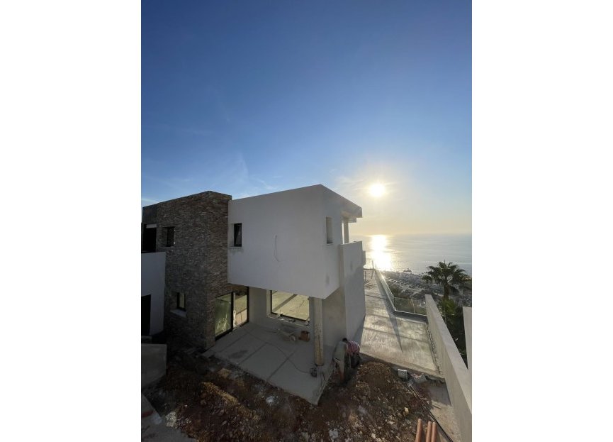 Obra nueva - House - Detached Villa - Manilva