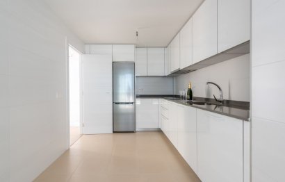 Resale - Apartment - Penthouse - Marbella - Nueva Andalucia