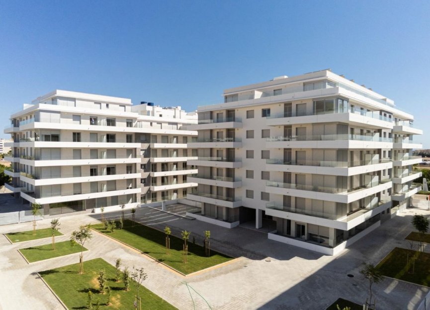 Resale - Apartment - Penthouse - Marbella - Nueva Andalucia