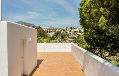 Resale - House - Townhouse - Benahavís - La Quinta