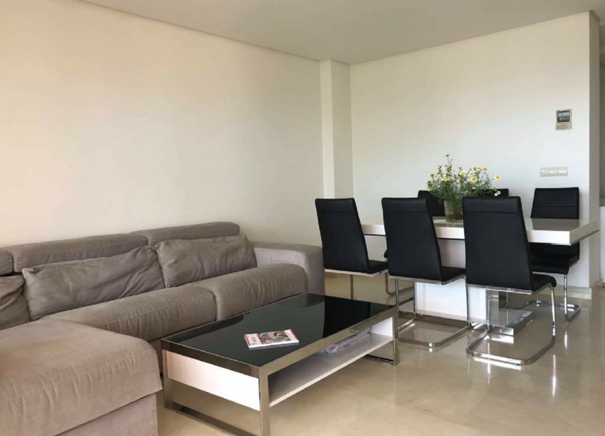 Resale - Apartment - Ground Floor Apartment - Marbella - Nueva Andalucia