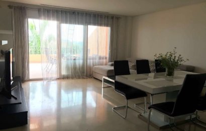 Resale - Apartment - Ground Floor Apartment - Marbella - Nueva Andalucia