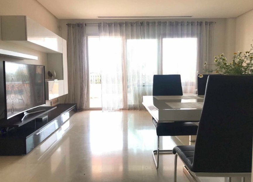 Resale - Apartment - Ground Floor Apartment - Marbella - Nueva Andalucia