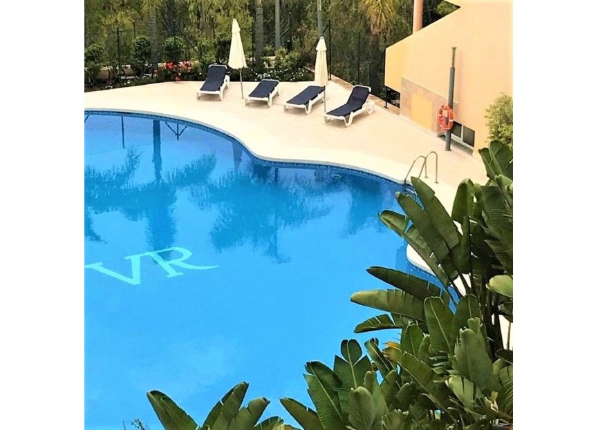 Resale - Apartment - Ground Floor Apartment - Marbella - Nueva Andalucia