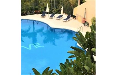 Resale - Apartment - Ground Floor Apartment - Marbella - Nueva Andalucia