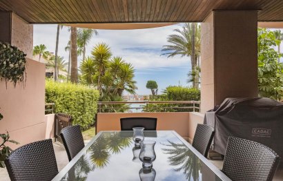 Resale - Apartment - Ground Floor Apartment - Marbella - Puerto Banús