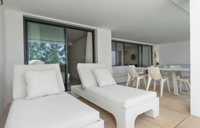 Resale - Apartment - Middle Floor Apartment - Marbella - Artola