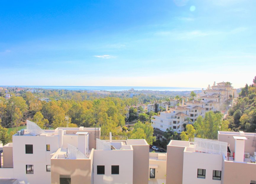 Resale - Apartment - Penthouse Duplex - Marbella - Nueva Andalucia