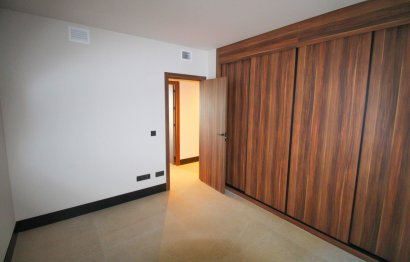 Resale - Apartment - Ground Floor Apartment - Marbella - Nueva Andalucia