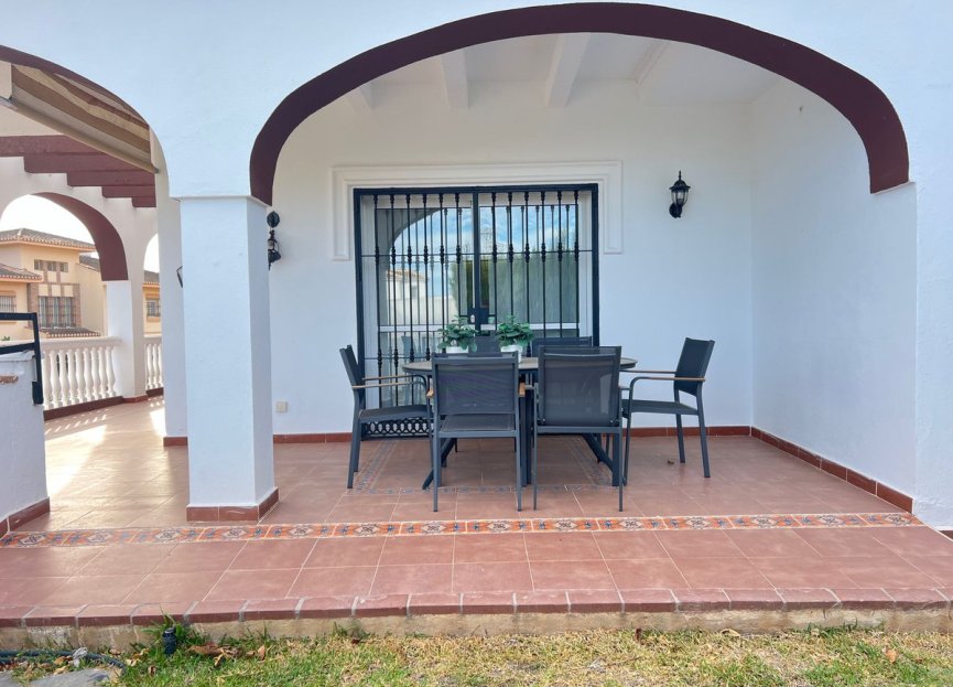 Resale - House - Detached Villa - Benalmádena - Benalmadena Costa