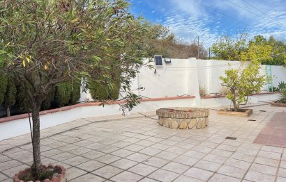 Resale - House - Detached Villa - Benalmádena - Benalmadena Costa