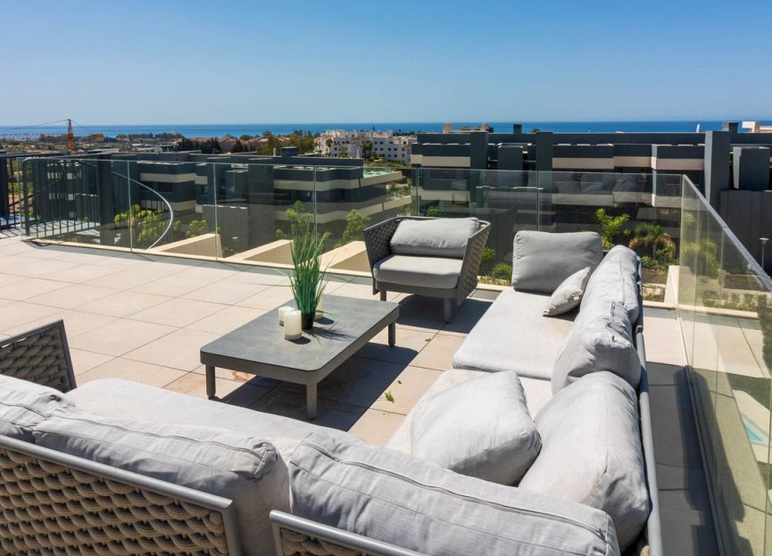 Resale - Apartment - Penthouse Duplex - Estepona - Selwo