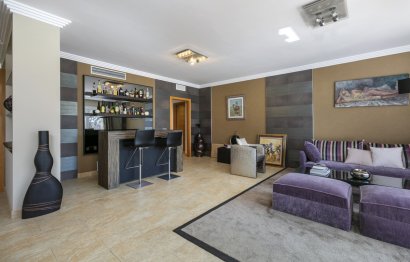 Resale - Apartment - Middle Floor Apartment - Marbella - The Golden Mile