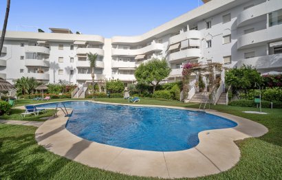 Resale - Apartment - Ground Floor Apartment - Marbella - The Golden Mile