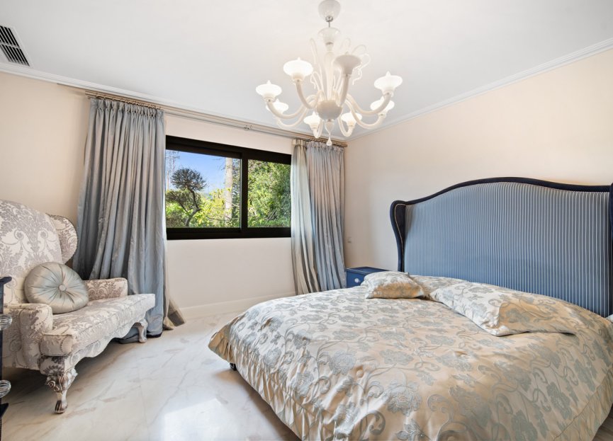 Resale - House - Detached Villa - Marbella - The Golden Mile