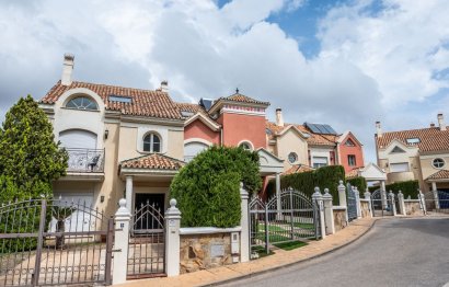 Resale - House - Townhouse - Benalmádena - Torrequebrada