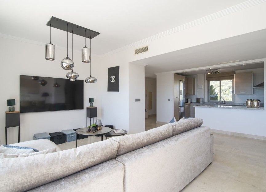 Resale - Apartment - Penthouse - Estepona - Estepona Centro