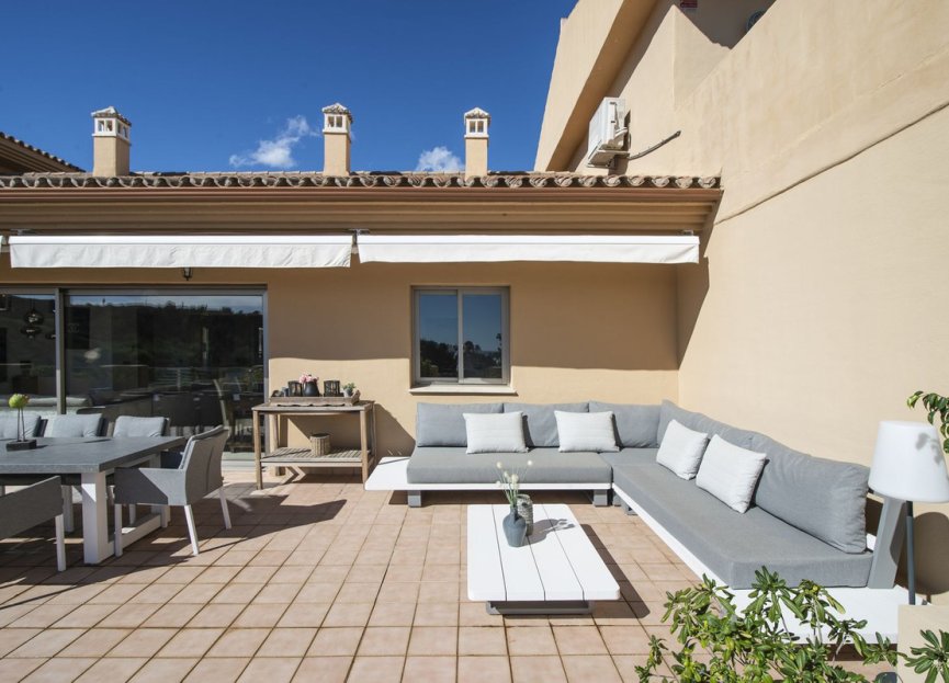 Resale - Apartment - Penthouse - Estepona - Estepona Centro